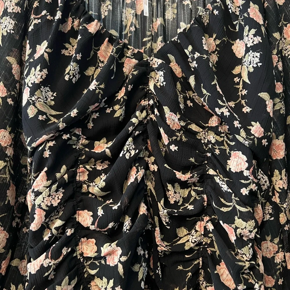 Free People Final Rose Blouse in Black Pink Size Small Balloon Sleeves